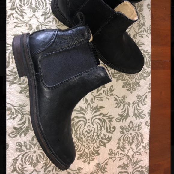 Men’s UGG Leif Chelsea Leather Boots - Picture 2 of 5